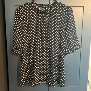 And Taylor dress shirt.